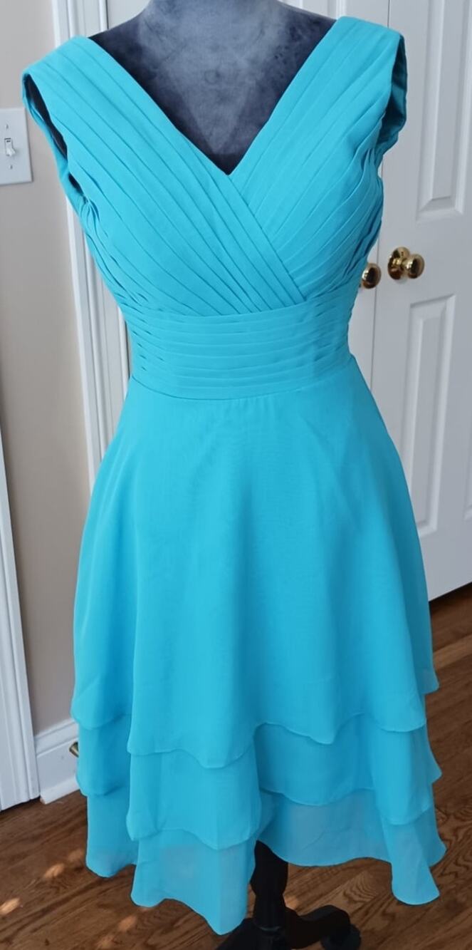 Jaeden formal dress, size 2